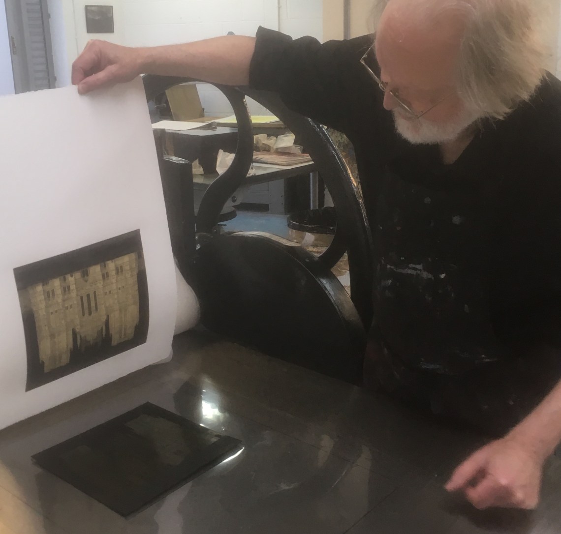 Henry at printing press0304